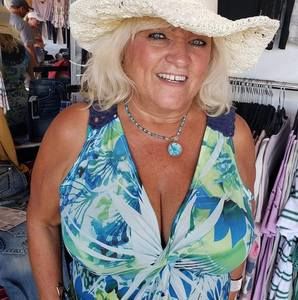 Meet your Posher, Nancy